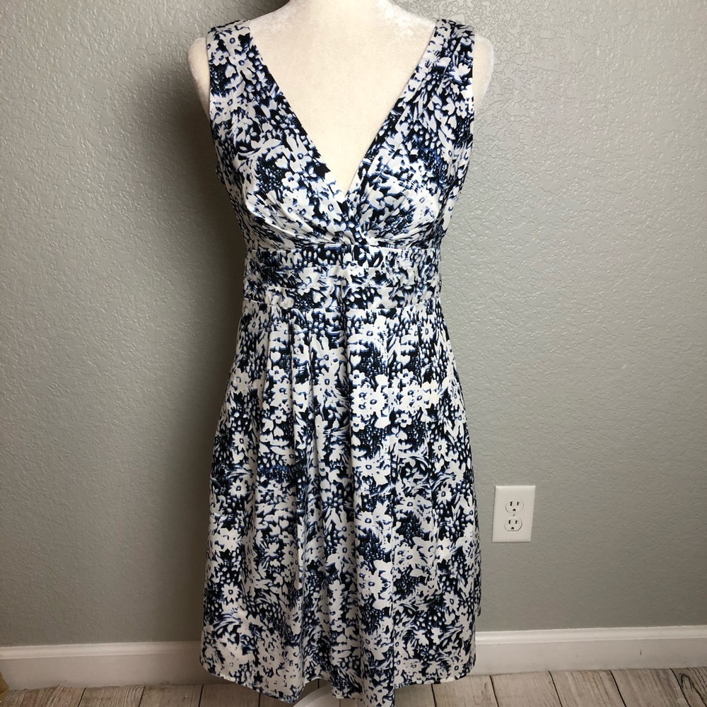 Nanette Lepore Shimmy Surplice V Neck Dress 6